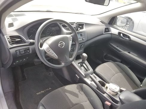Used 2016 Nissan Sentra S image 5