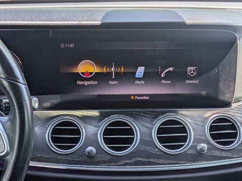 Used 2020 Mercedes-Benz E 350 Sedan image 48