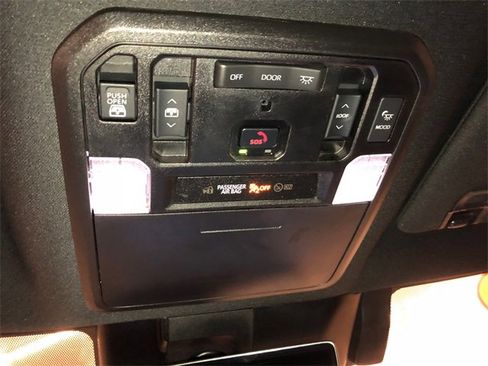 Used 2024 Toyota Tundra Platinum image 25