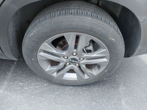 Used 2023 Kia Seltos S w/ Navigation Package image 10