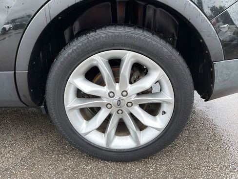 Used 2012 Ford Explorer XLT AWD/4WD image 25