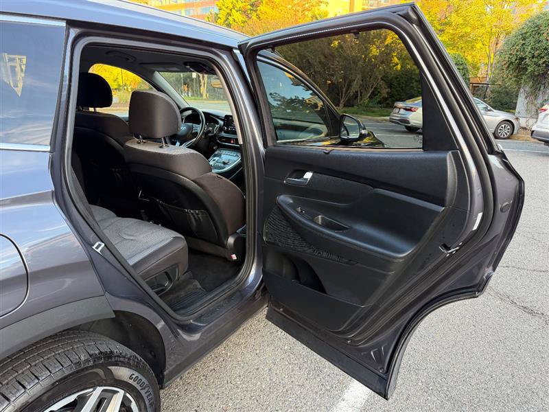 Used 2022 Hyundai Santa Fe SEL Convenience w/ Cargo Package AWD/4WD image 23