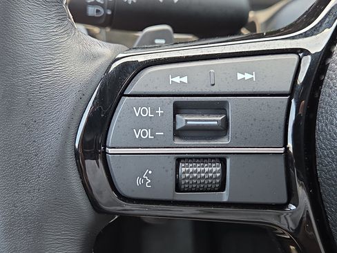 Used 2025 Honda Civic Sport Touring image 21