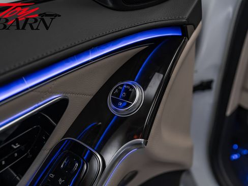 Used 2024 Mercedes-Benz S 580e 4MATIC Sedan image 22