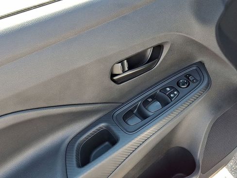 Used 2025 Nissan Versa S w/ Trunk Package FWD image 26