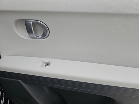 Certified 2024 Hyundai Ioniq 5 SEL RWD image 14