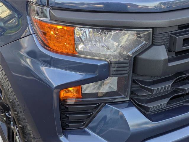 Used 2022 Chevrolet Silverado 1500 Custom RWD image 11