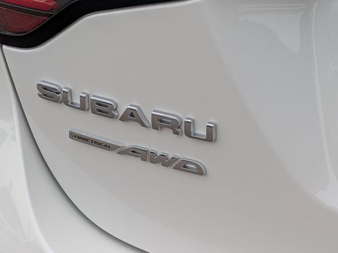 Certified 2025 Subaru Legacy Limited image 30