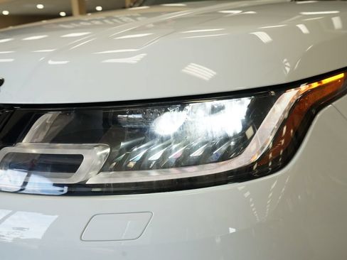 Used 2019 Land Rover Range Rover Sport HST AWD/4WD image 29