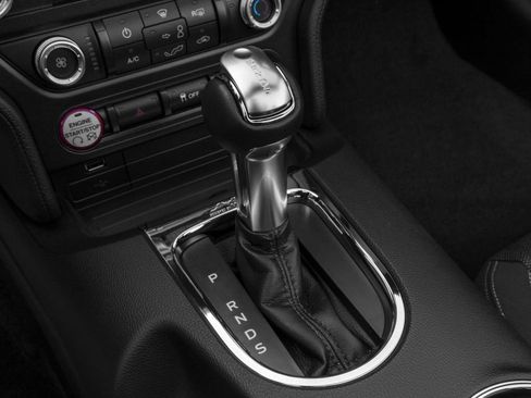 Used 2016 Ford Mustang Premium RWD image 9