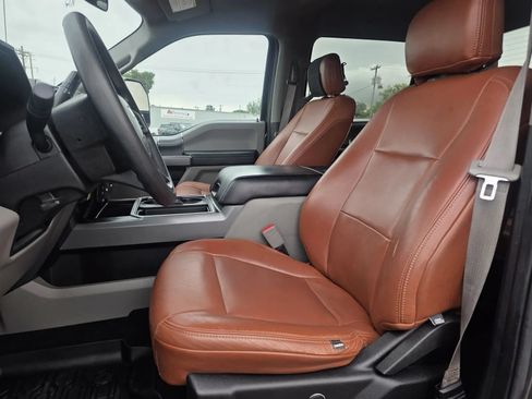 Used 2019 Ford F250 XLT w/ XLT Premium Package AWD/4WD image 11