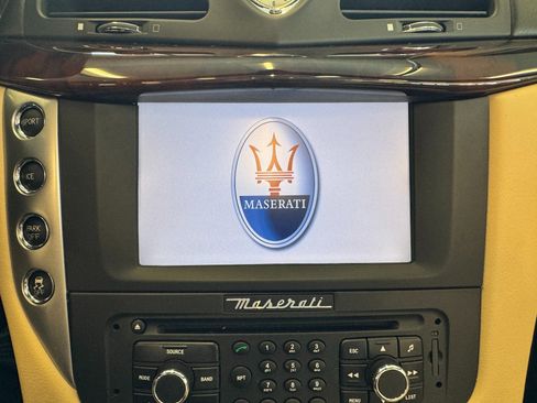 Used 2014 Maserati GranTurismo Convertible image 75