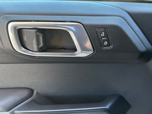 New 2026 Ford Bronco Raptor AWD/4WD image 11