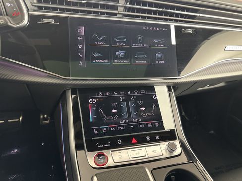 New 2026 Audi SQ8 Prestige image 19