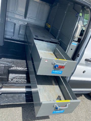 Used 2018 Ford Transit 250 148 Low Roof RWD image 1