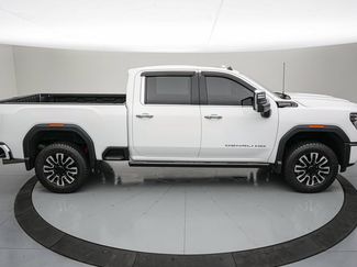 Used 2024 GMC Sierra 2500 Denali Ultimate AWD/4WD video 3