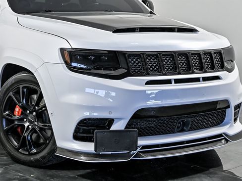 Used 2019 Jeep Grand Cherokee SRT AWD/4WD image 2