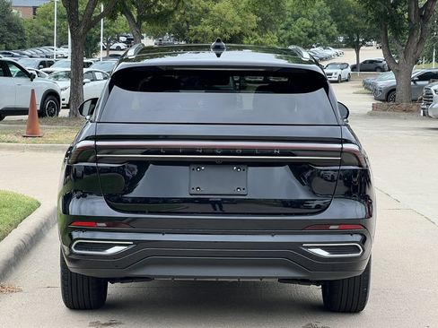 Used 2024 Lincoln Nautilus Reserve w/ Equipment Group 202A AWD/4WD image 5