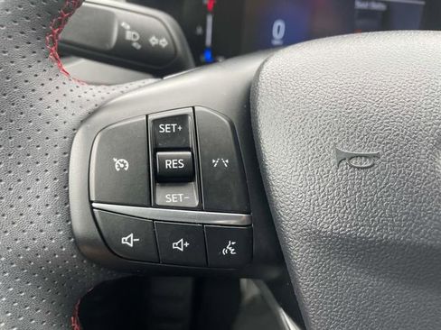 Used 2024 Ford Escape ST-Line image 32