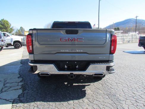 Used 2019 GMC Sierra 1500 SLT w/ SLT Premium Plus Package AWD/4WD image 6