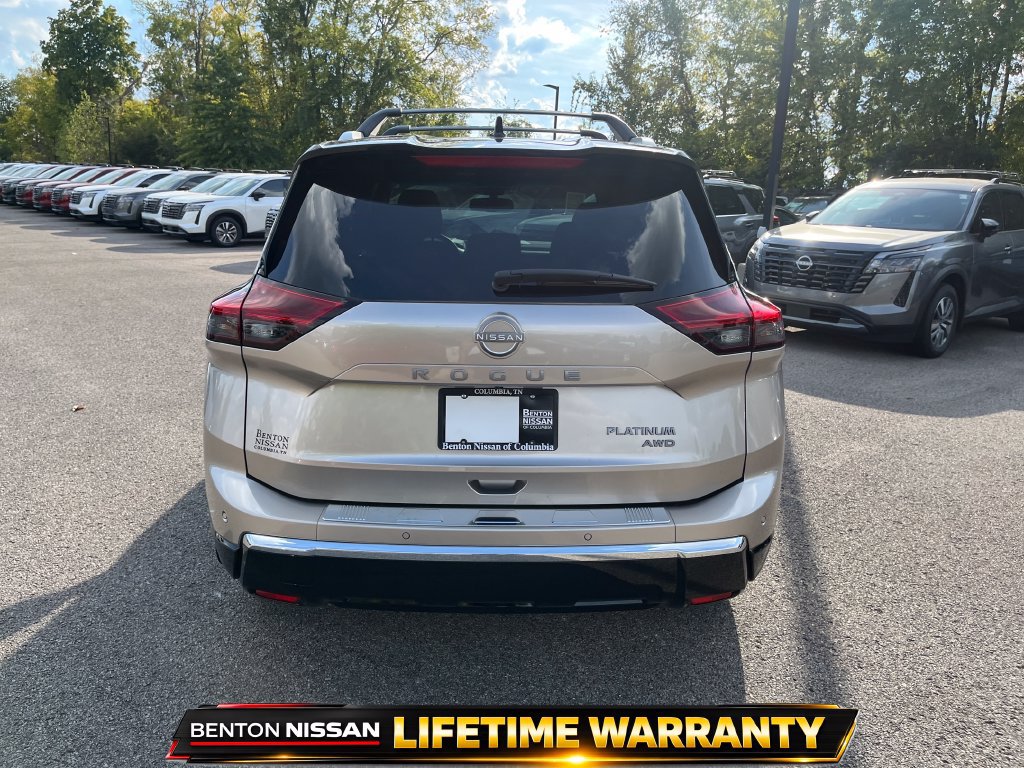 Used 2026 Nissan Rogue Platinum w/ Platinum Premium Package AWD/4WD image 10