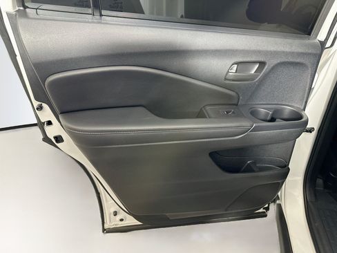 Used 2023 Honda Passport EX-L image 26