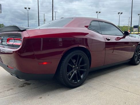 Used 2023 Dodge Challenger R/T image 8