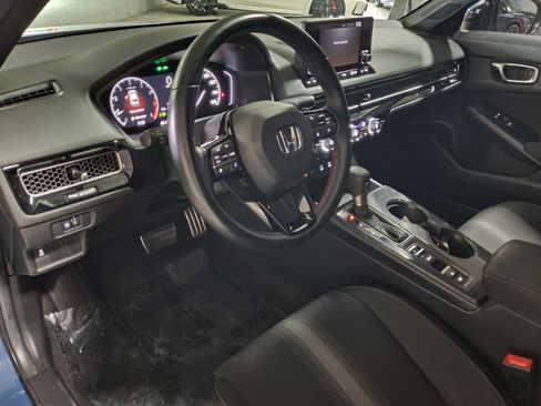 Certified 2025 Honda Civic Sport image 15