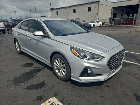 Used 2018 Hyundai Sonata ECO FWD image 3