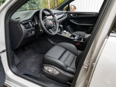 New 2026 Porsche Macan Turbo