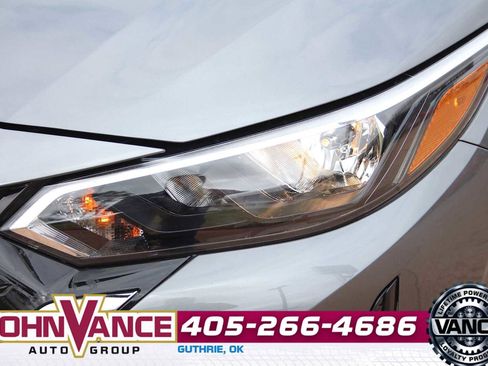 Used 2025 Nissan Sentra S FWD image 5