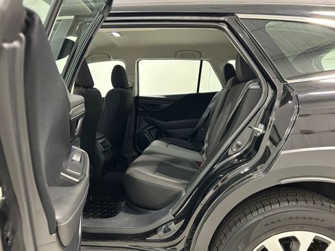 Used 2025 Subaru Outback w/ Popular Package #1A AWD/4WD image 27