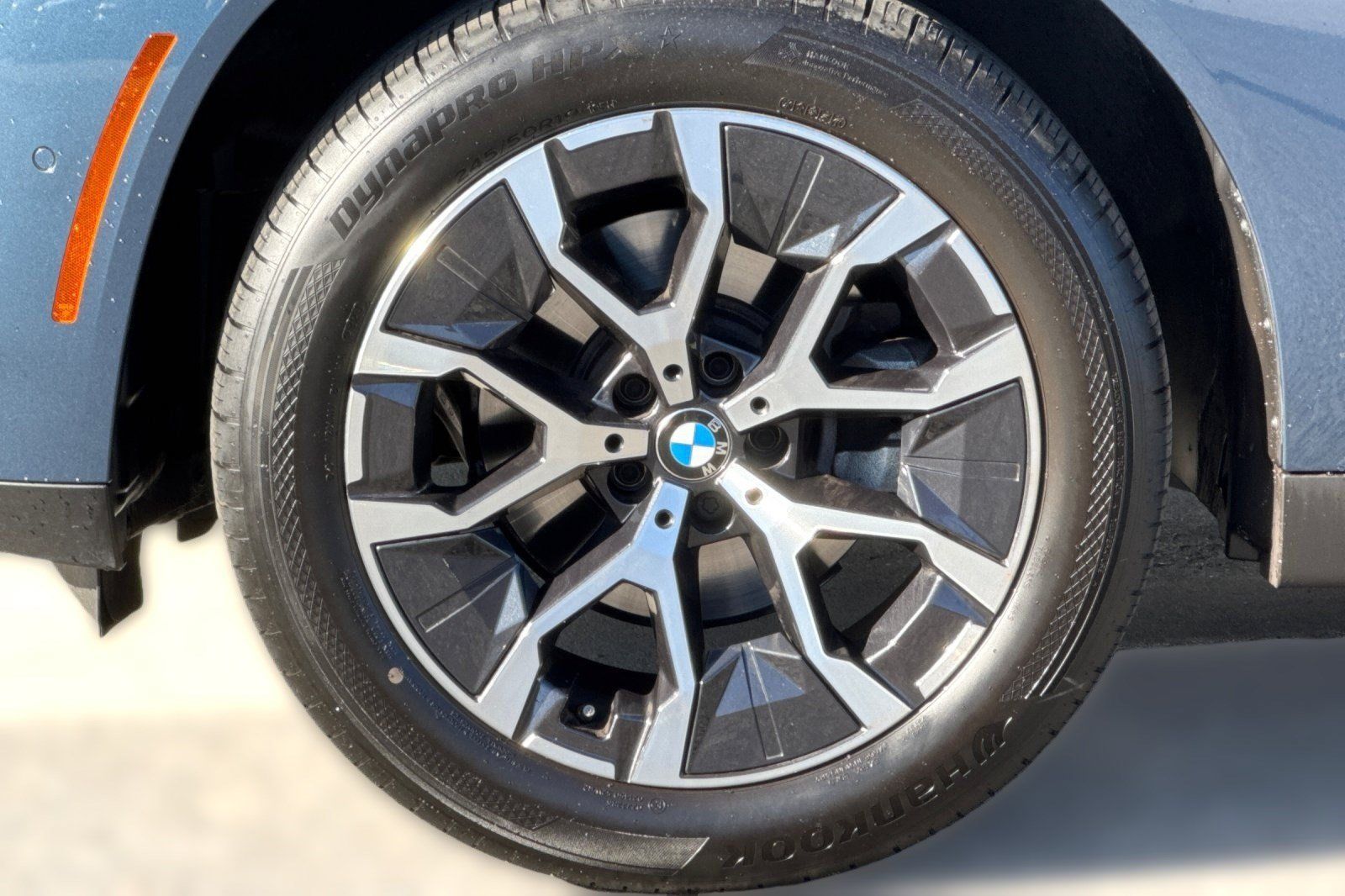 Used 2026 BMW X3 xDrive30i w/ Premium Package AWD/4WD image 13