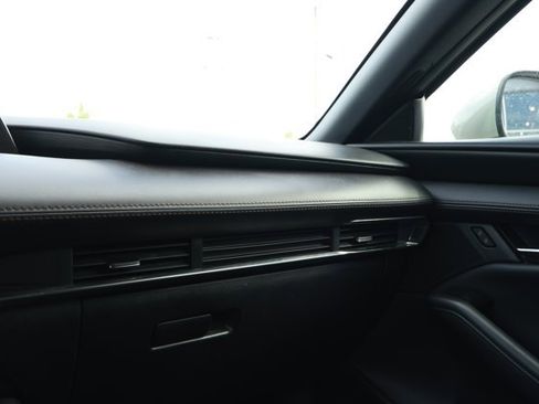Used 2024 MAZDA MAZDA3 s FWD image 26