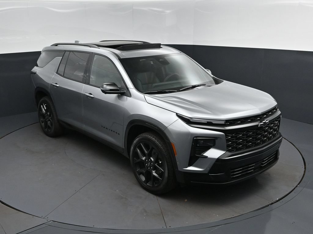 New 2026 Chevrolet Traverse RS w/ LPO, Floor Liner Package FWD image 1