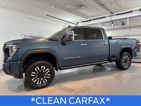 Used 2025 GMC Sierra 3500 Denali Ultimate image 5