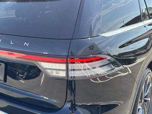 Used 2025 Lincoln Aviator Reserve w/ Illumination Package AWD/4WD image 37