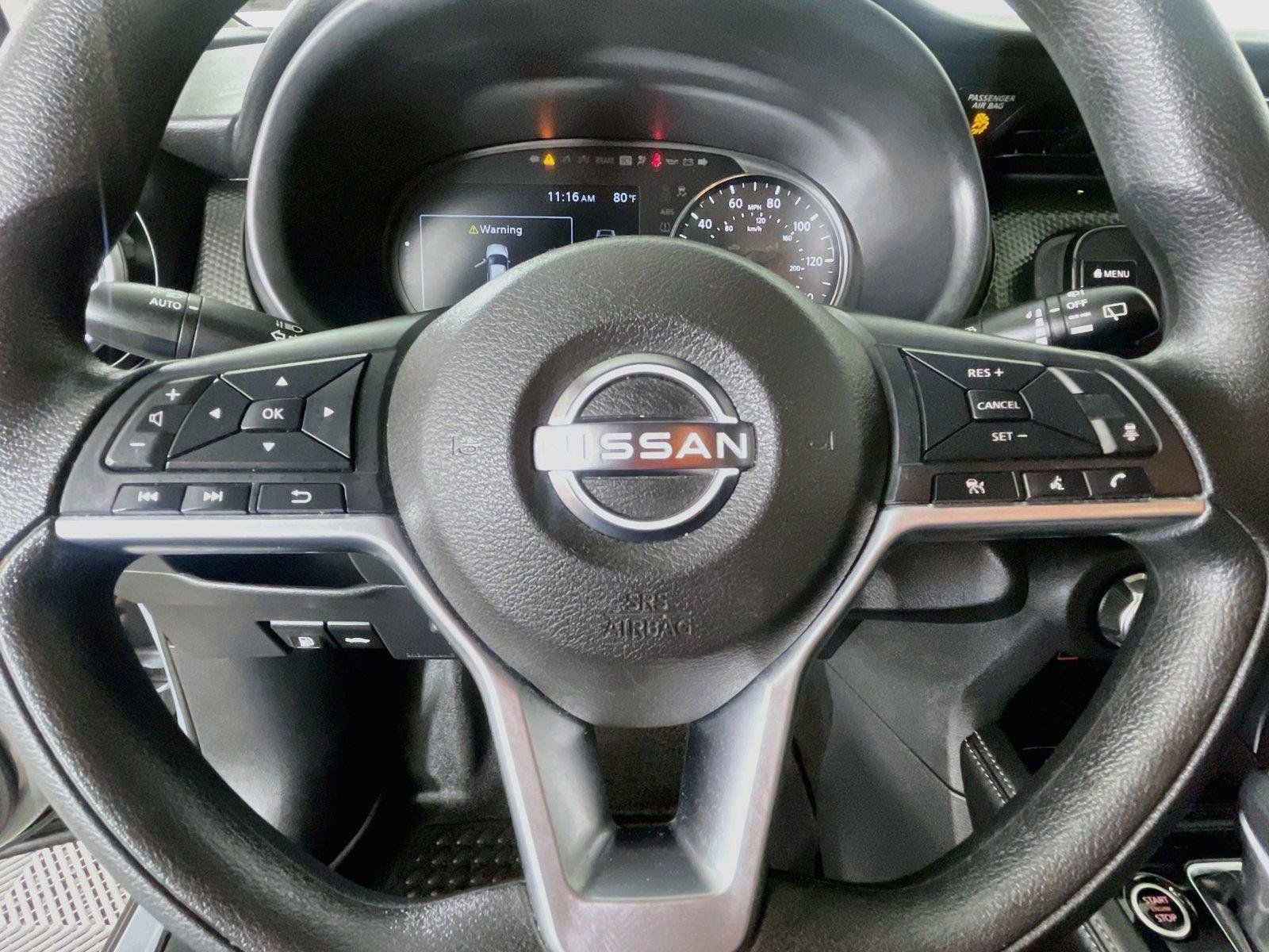 Used 2024 Nissan Kicks SV FWD image 13