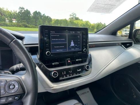 Used 2022 Toyota Corolla SE FWD image 12