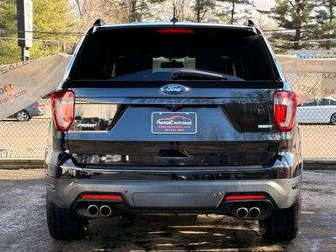 Used 2018 Ford Explorer Sport image 10