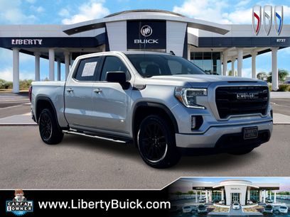 Used 2022 GMC Sierra 1500 Elevation w/ LPO, Elevation Black Package