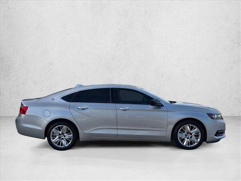 Used 2019 Chevrolet Impala LS FWD image 3