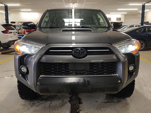 Used 2021 Toyota 4Runner Venture image 23