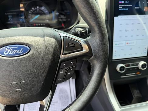 Used 2022 Ford Edge SEL w/ Convenience Package image 30