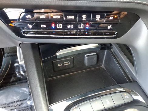 Used 2023 Buick Envision Preferred w/ Sport Touring Package AWD/4WD image 12