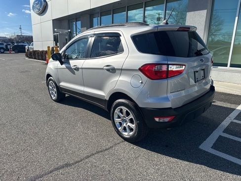 Certified 2020 Ford EcoSport SE image 5