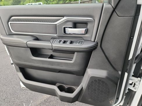 New 2026 RAM 5500 4x4 Crew Cab image 14