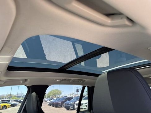 New 2025 Volvo XC90 B6 Plus w/ Protection Package Premier image 16