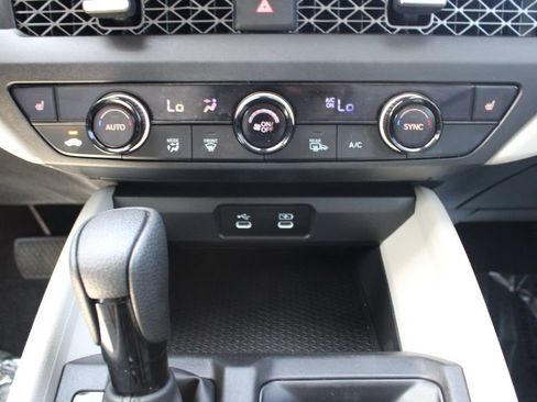 Used 2024 Honda Accord EX image 23