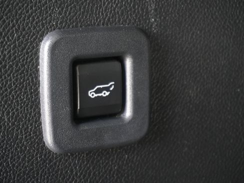 Used 2017 Ford Expedition EL Limited image 25